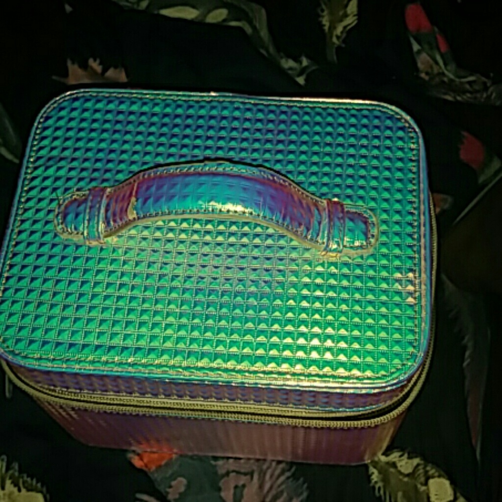 Makeup box